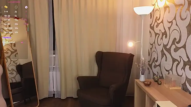 uwumaryme online show from December 16, 2025, 2:21 pm