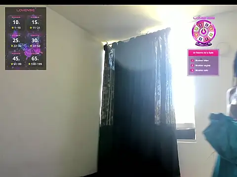 Snapshot of sweetCatallina chatting on April 30, 2026, 3:30 pm sweetCatallina online show from April 30, 2026, 3:30 pm
