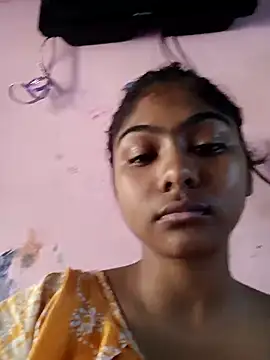 Snapshot of Cute_diya023 chatting on March 18, 2026, 4:15 am Cute diya023 online show from March 18, 2026, 4:15 am