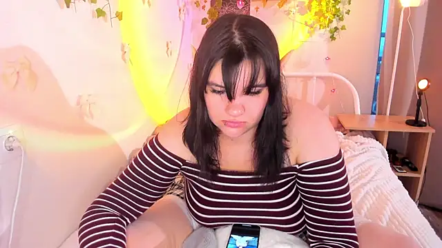 TinColada online show from December 4, 2025, 12:48 pm