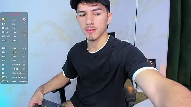 Snapshot of Justin_duque chatting on December 2, 2025, 7:48 pm Justin duque online show from December 2, 2025, 7:48 pm