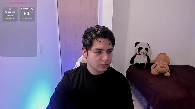 Snapshot of Asta_YunoXXX chatting on April 13, 2026, 12:14 am Asta YunoXXX online show from April 13, 2026, 12:14 am