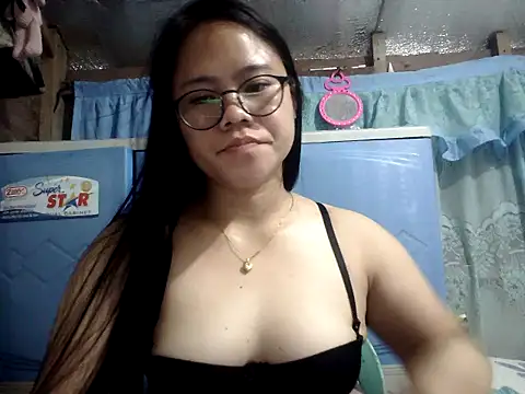Snapshot of xxdreamgirl69 chatting on July 28, 2026, 11:37 pm xxdreamgirl69 online show from July 28, 2026, 11:37 pm