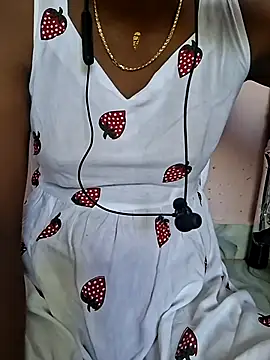 Snapshot of Tamil_Laksh chatting on February 5, 2026, 6:09 am Tamil Laksh online show from February 5, 2026, 6:09 am