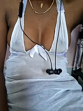 Snapshot of Tamil_Laksh chatting on March 23, 2026, 5:40 am Tamil Laksh online show from March 23, 2026, 5:40 am