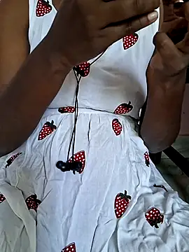 Snapshot of Tamil_Laksh chatting on February 9, 2026, 5:49 am Tamil Laksh online show from February 9, 2026, 5:49 am