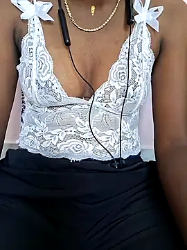 Snapshot of Tamil_Laksh chatting on March 17, 2026, 5:32 am Tamil Laksh online show from March 17, 2026, 5:32 am