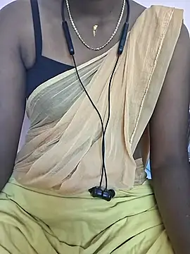 Snapshot of Tamil_Laksh chatting on February 12, 2026, 5:40 am Tamil Laksh online show from February 12, 2026, 5:40 am