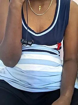 Snapshot of Tamil_Laksh chatting on February 26, 2026, 5:40 am Tamil Laksh online show from February 26, 2026, 5:40 am