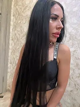 Snapshot of Sweet_little_gir chatting on June 12, 2026, 4:05 pm Sweet little gir online show from June 12, 2026, 4:05 pm