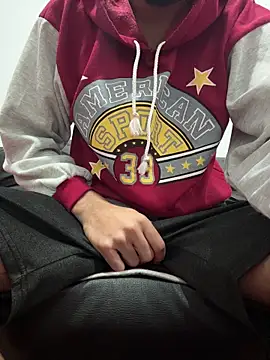 Snapshot of Davisuarez chatting on March 16, 2026, 11:58 am Davisuarez online show from March 16, 2026, 11:58 am