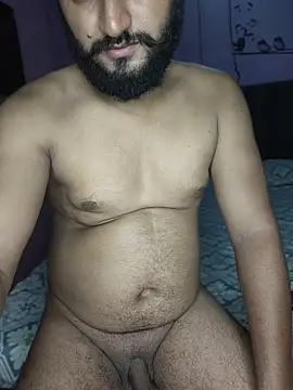 Snapshot of Alex_x77 chatting on July 18, 2026, 10:18 pm Alex x77 online show from July 18, 2026, 10:18 pm