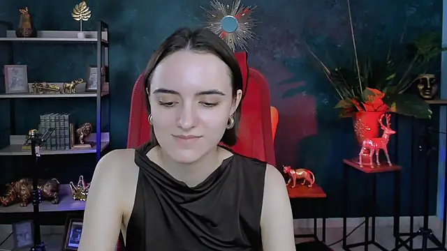 KateWillows online show from April 24, 2026, 7:43 am