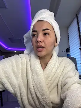 Snapshot of cordeliawow chatting on March 9, 2026, 5:55 am cordeliawow online show from March 9, 2026, 5:55 am