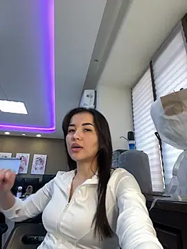 Snapshot of cordeliawow chatting on March 14, 2026, 5:13 am cordeliawow online show from March 14, 2026, 5:13 am