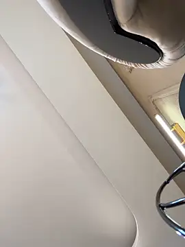 Snapshot of cordeliawow chatting on March 10, 2026, 6:28 am cordeliawow online show from March 10, 2026, 6:28 am