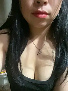 alissa-ww online show from March 19, 2026, 2:00 am