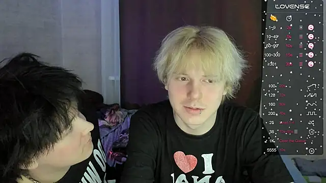 Snapshot of miya_meow_miku chatting on December 4, 2025, 3:44 pm miya meow miku online show from December 4, 2025, 3:44 pm