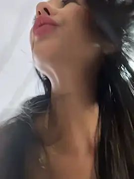 SofhiaTaylor online show from March 18, 2026, 9:04 pm