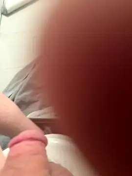 Snapshot of Couplecomparesmen chatting on December 13, 2025, 11:55 pm Couplecomparesmen online show from December 13, 2025, 11:55 pm