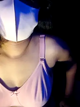 Fine Touch online show from April 3, 2026, 7:09 pm