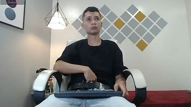 LucassSmith11 online show from January 17, 2026, 11:36 am