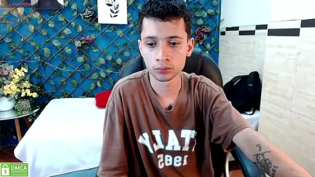 Snapshot of LucassSmith11 chatting on August 3, 2026, 10:25 pm LucassSmith11 online show from August 3, 2026, 10:25 pm