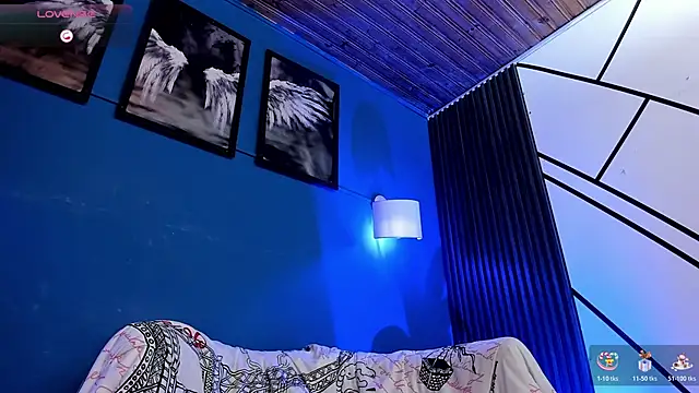 Snapshot of Sky_Rivers chatting on December 13, 2025, 8:04 pm Sky Rivers online show from December 13, 2025, 8:04 pm