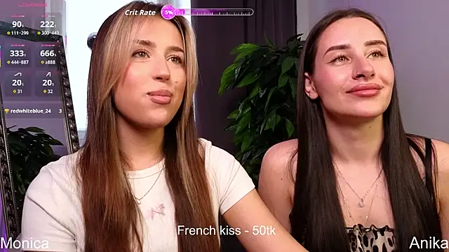 Snapshot of AnikaHarrys- chatting on December 14, 2025, 1:06 pm AnikaHarrys- online show from December 14, 2025, 1:06 pm