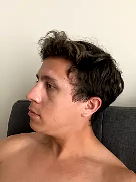 Snapshot of Emanueldickarg chatting on December 5, 2025, 9:12 pm Emanueldickarg online show from December 5, 2025, 9:12 pm