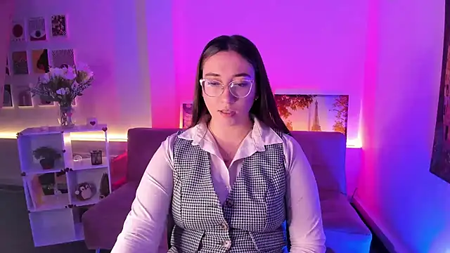 SwettieSammy online show from May 12, 2026, 12:44 pm