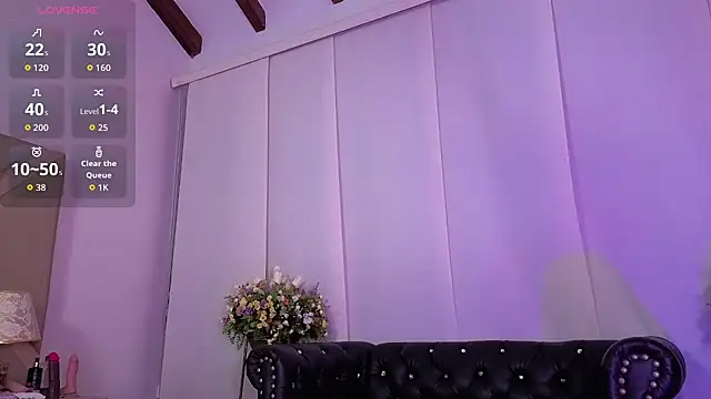 Snapshot of AnitaDuque chatting on May 20, 2026, 3:58 am AnitaDuque online show from May 20, 2026, 3:58 am