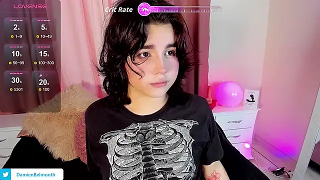 Snapshot of daniellesins2 chatting on December 4, 2025, 8:08 pm daniellesins2 online show from December 4, 2025, 8:08 pm