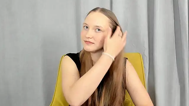 Snapshot of BibiStapler chatting on December 1, 2025, 7:31 am BibiStapler online show from December 1, 2025, 7:31 am