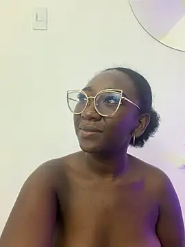 Snapshot of ZahhyGrey chatting on June 20, 2026, 11:32 pm ZahhyGrey online show from June 20, 2026, 11:32 pm