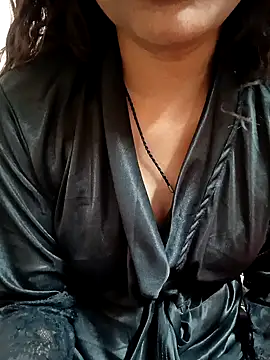 Rukmadi hot online show from December 17, 2025, 4:39 am