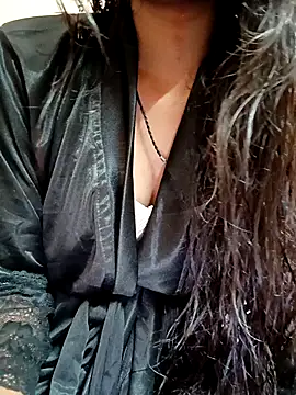 Snapshot of Rukmadi_hot chatting on December 15, 2025, 3:23 am Rukmadi hot online show from December 15, 2025, 3:23 am