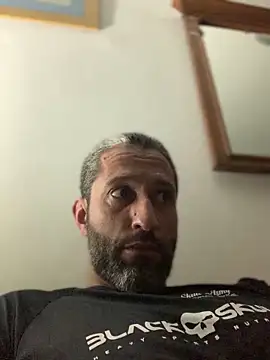 Snapshot of Calientesensible chatting on March 27, 2026, 3:04 am Calientesensible online show from March 27, 2026, 3:04 am