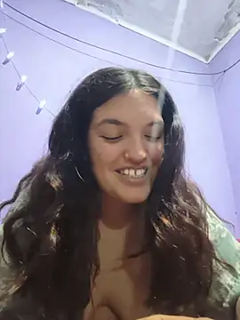 Snapshot of eviltati chatting on March 7, 2026, 5:14 am eviltati online show from March 7, 2026, 5:14 am