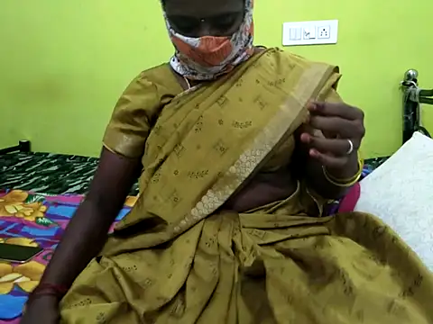 Snapshot of tamil_sumathi chatting on July 7, 2026, 5:43 am tamil sumathi online show from July 7, 2026, 5:43 am