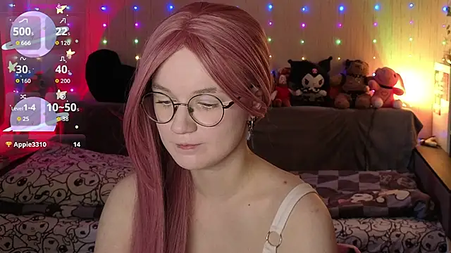 Snapshot of Kitty_smalltits chatting on March 6, 2026, 6:19 am Kitty smalltits online show from March 6, 2026, 6:19 am