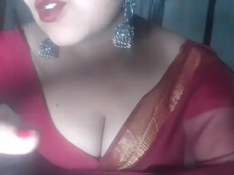 Hotronita123 online show from March 10, 2026, 4:55 pm