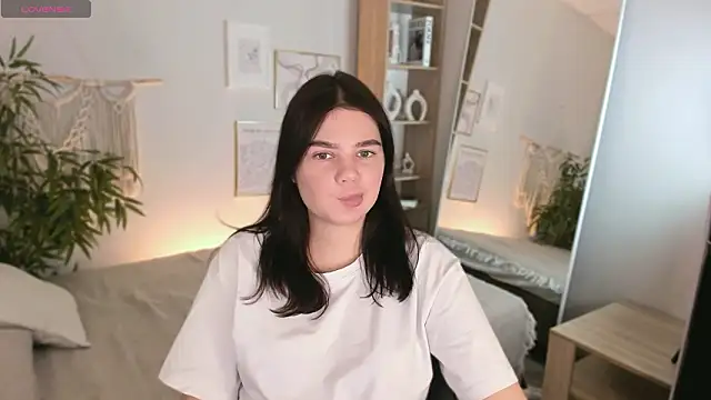 millybrown online show from February 2, 2026, 1:32 pm