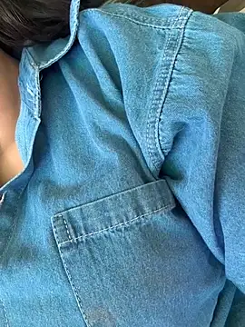 Snapshot of maya00mayaa chatting on March 22, 2026, 9:44 am maya00mayaa online show from March 22, 2026, 9:44 am