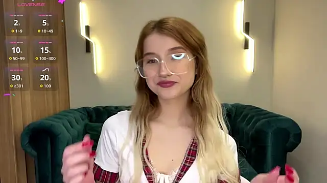 VikkiWittel online show from February 1, 2026, 3:10 pm