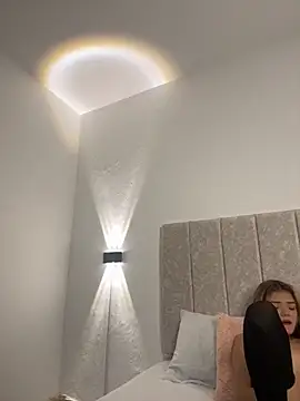 Snapshot of Scarlett_Lee1 chatting on December 3, 2025, 12:59 pm Scarlett Lee1 online show from December 3, 2025, 12:59 pm