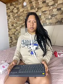 Snapshot of _madisonfoxxx2 chatting on December 4, 2025, 7:29 am madisonfoxxx2 online show from December 4, 2025, 7:29 am