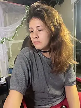 dakota021 online show from May 6, 2026, 12:36 am