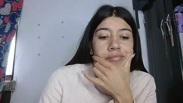 TaylorLove- online show from December 4, 2025, 11:42 am