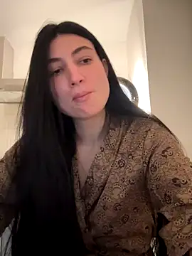 Ruby yy online show from December 3, 2025, 6:18 pm